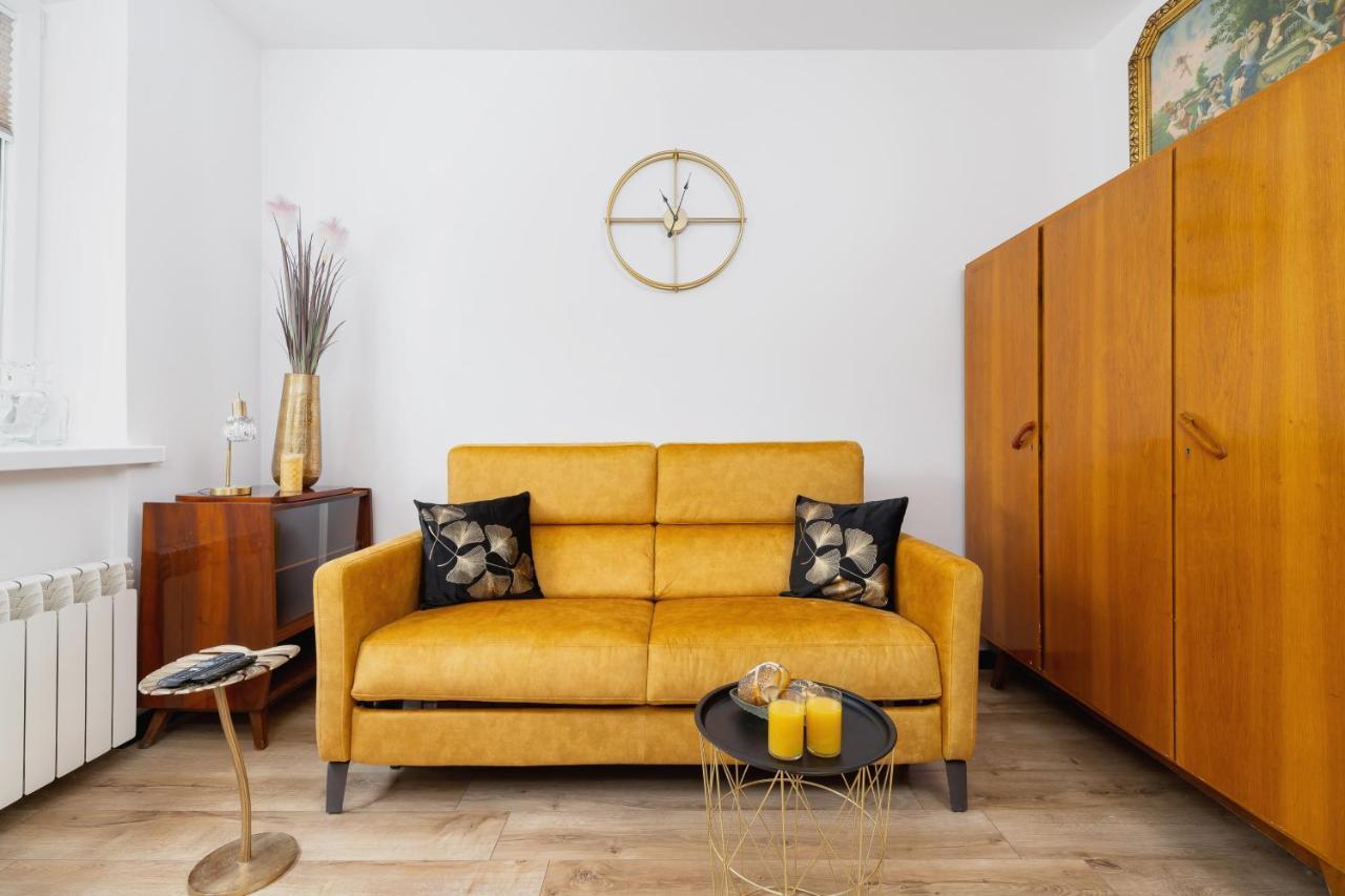Apartments Osiedle Szkolne Cracow By Noclegi Renters Kraków Exteriör bild
