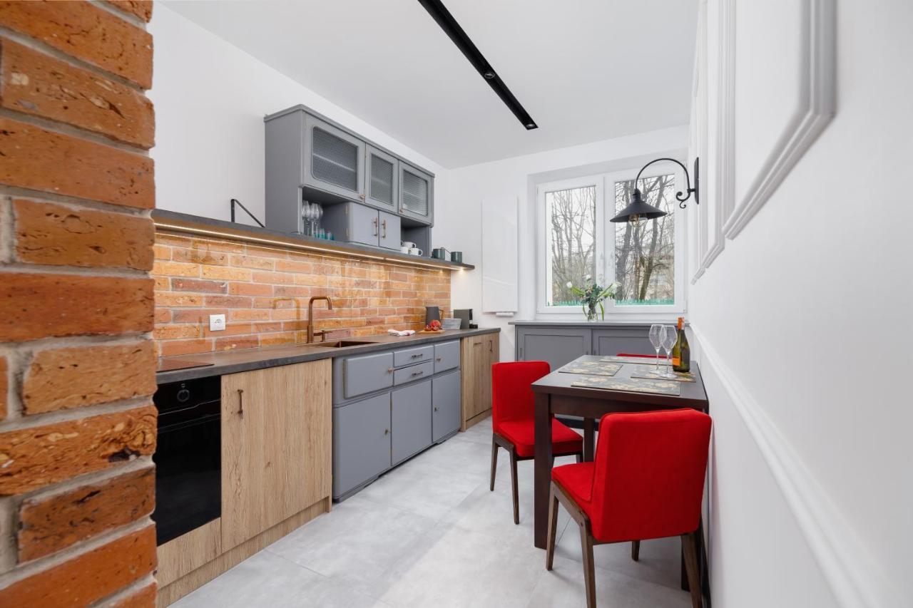 Apartments Osiedle Szkolne Cracow By Noclegi Renters Kraków Exteriör bild