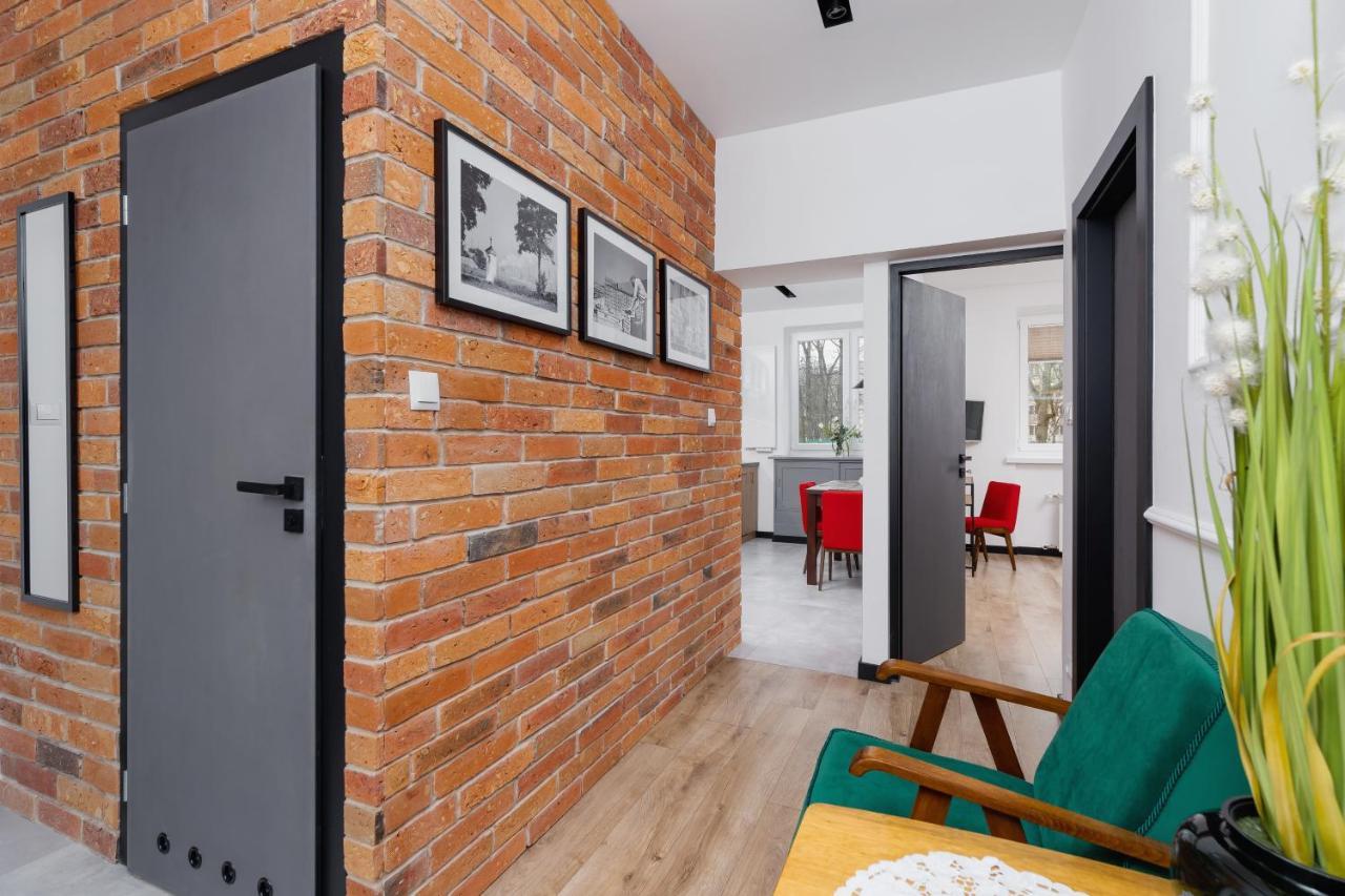 Apartments Osiedle Szkolne Cracow By Noclegi Renters Kraków Exteriör bild