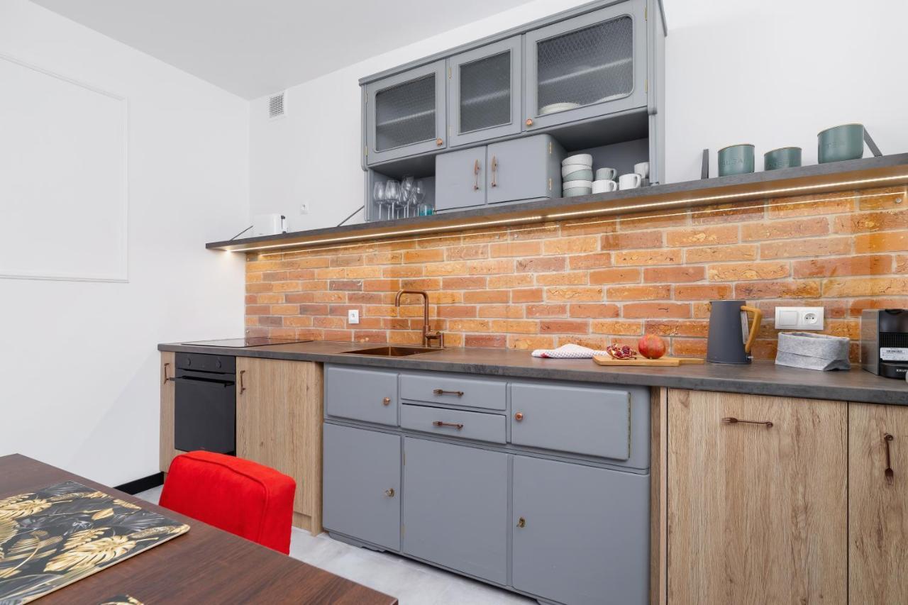 Apartments Osiedle Szkolne Cracow By Noclegi Renters Kraków Exteriör bild